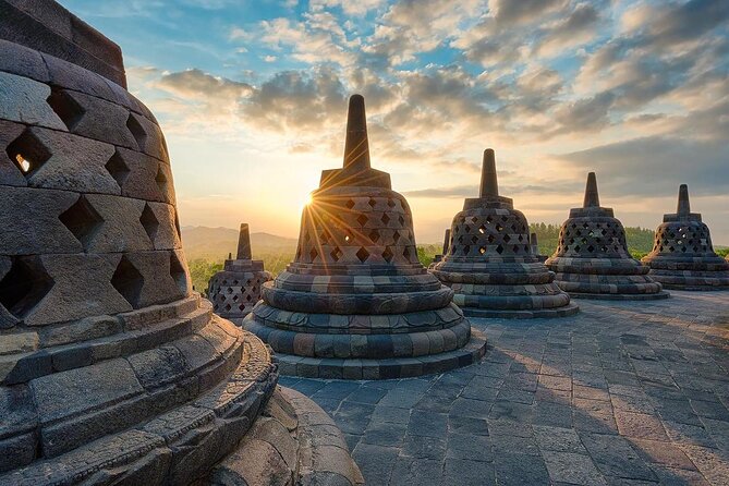 From Semarang port: Borobudur Temple excursion - Cruise Ship Traveler - Two hours among Borobudur’s stupas and reliefs