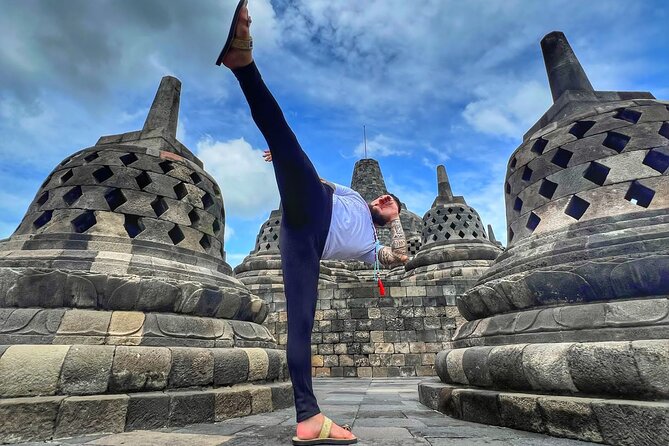 From Semarang port: Borobudur Temple excursion - Cruise Ship Traveler - Why Mendut Temple deserves its 30 minutes