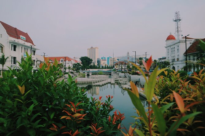 Full Day Private Jakarta Tour(Inc Lunch, Puppet show, & Souvenir) - Why this private Jakarta route works