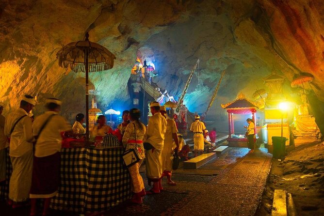 Full Day Private Tour to Nusa Penida Underground Temple from Bali - Giri Putri Cave Temple, the day’s most memorable stop