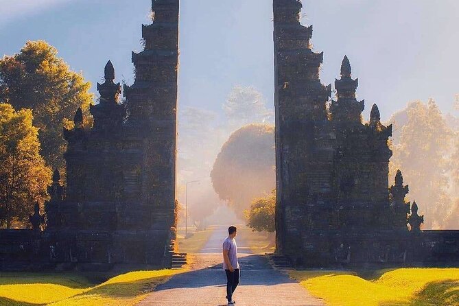 Full-Day Tour to Water Temples and UNESCO Rice Terraces in Bali - Ulun Danu Bratan, a temple that seems to float