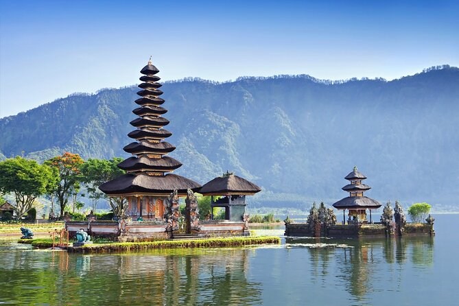 Full-Day Tour to Water Temples and UNESCO Rice Terraces in Bali - Luhur Batukaru, the quieter temple stop