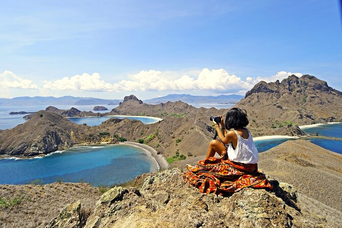 Full Day Trip to Explore 6 Destinations in Labuan Bajo and Komodo - Life aboard the Ocean Queen