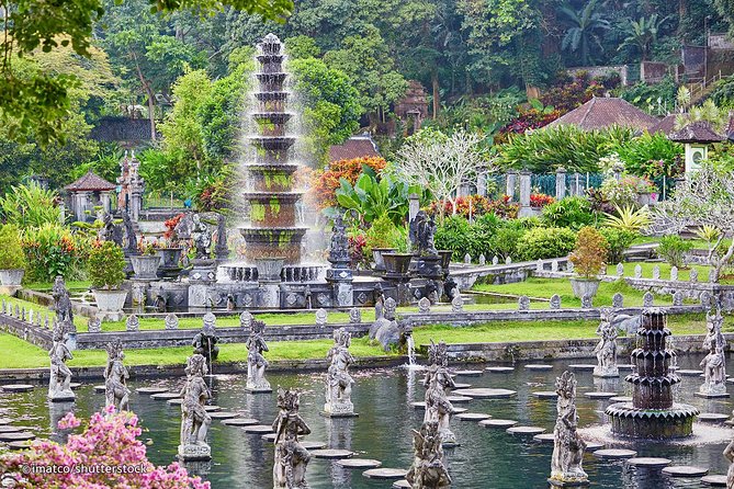 Gate Heaven of LEMPUYANG TEMPLE & East Bali Tours - Asah Hill above Bugbug