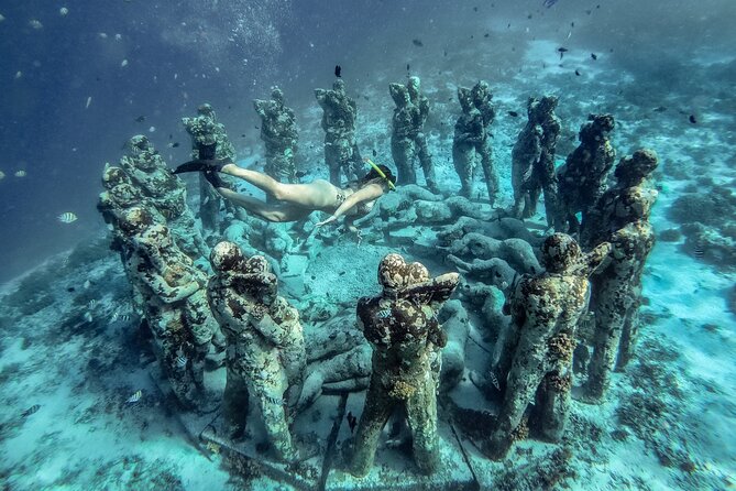 Group Snorkeling Tour Gili Islands Including GoPro Documentation - Setting out on the glass-bottom boat