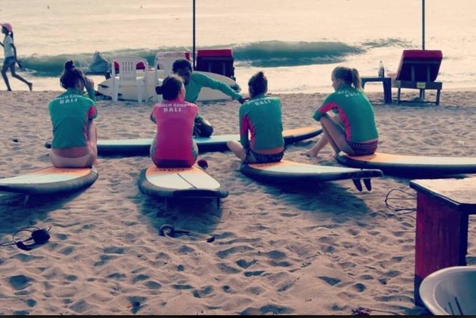 Group surf lesson by Malu Surf Bali - What the 15-minute beach theory covers