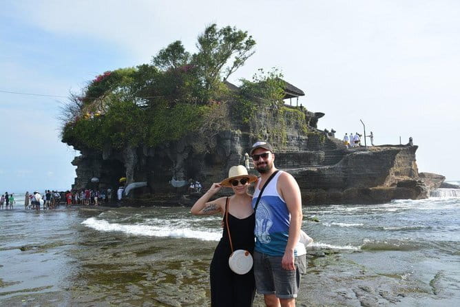Half Day Bali Shopping Art Village Private Tour - Batuan’s paintings and many styles