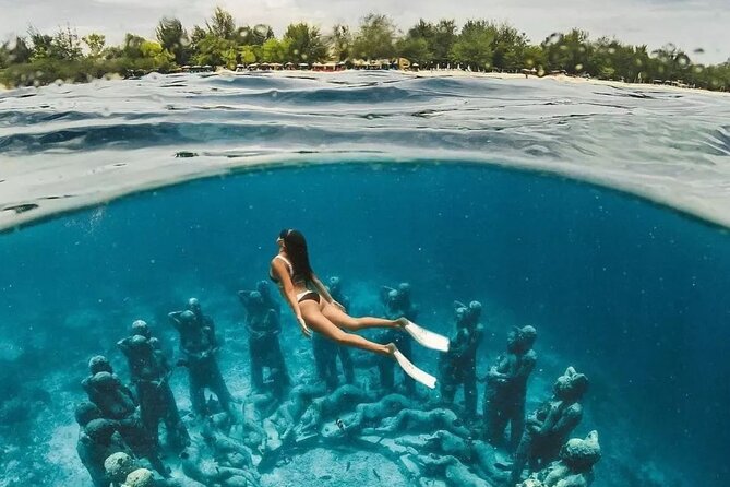 Half-Day Private Guided Snorkeling Turtles Underwater Statues - Gili Trawangan and the underwater Vespa