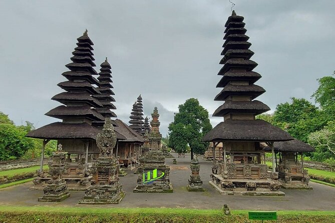 Half-Day Private Tour to Tanah Lot and Bali Royal Temple - Key points to know before you book
