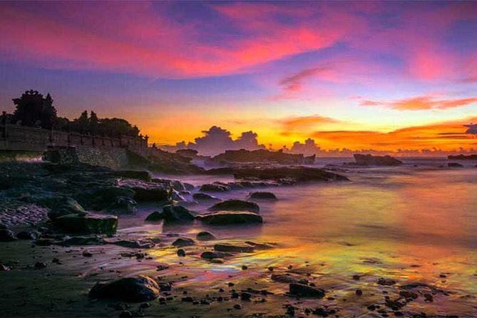Half-Day Taman Ayun UNESCO and Tanah Lot Temple with private Car - The possible Batu Ngaus addition