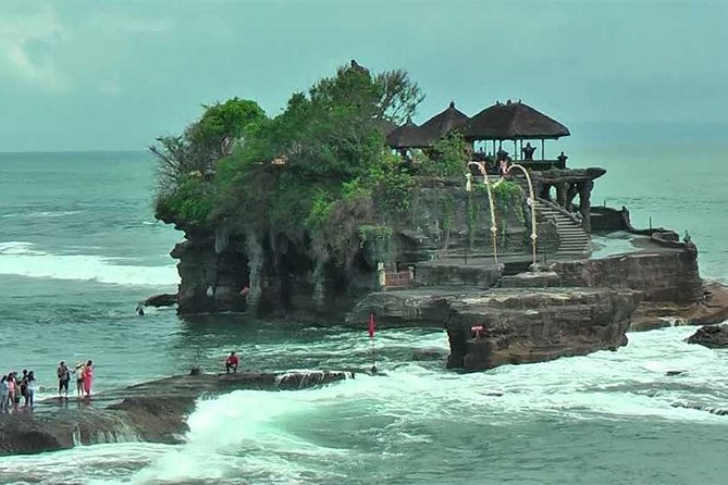 Half Day Tour: Tanah Lot Sunset & Taman Ayun Temple Included Entrance Ticket - Why this afternoon tour works well