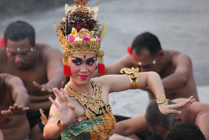 Half-Day Tour: Uluwatu Temple and Kecak Fire Dance Show - Why the Kecak performance makes this afternoon special