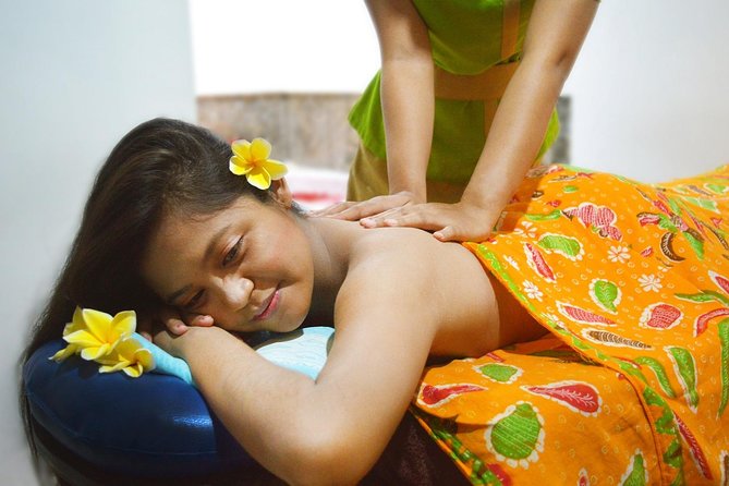 Half Day Tours: Bali 2 Hours MASSAGE & SPA - ROMANTIC SUNSET Dinner at JIMBARAN - A calm start at Bali Green Spa