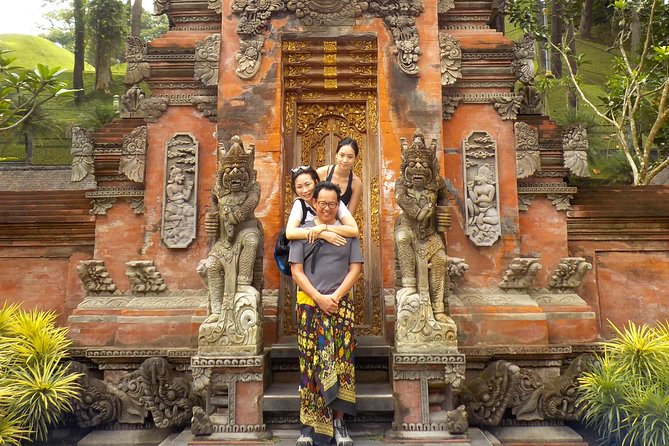 Half-Day Ubud Electric Cycling Tour to Tirta Empul Water Temple - Balinese lunch at Pangkon Bali Resto