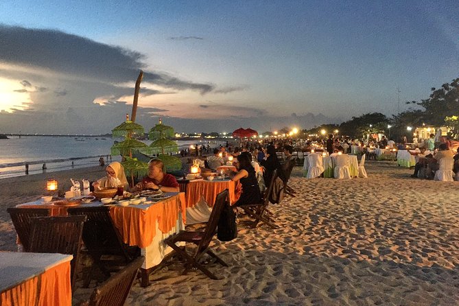 Half Day: Uluwatu Temple,KECAK FIRE DANCE Evening Tour & Jimbaran SEAFOOD Dinner - A private minivan makes the route easier