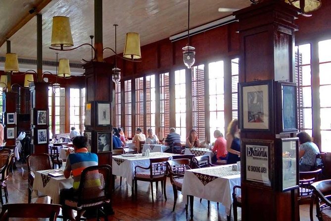 Halfday Batavia by Night with dinner at Cafe Batavia & souvenir - Dinner upstairs at Cafe Batavia
