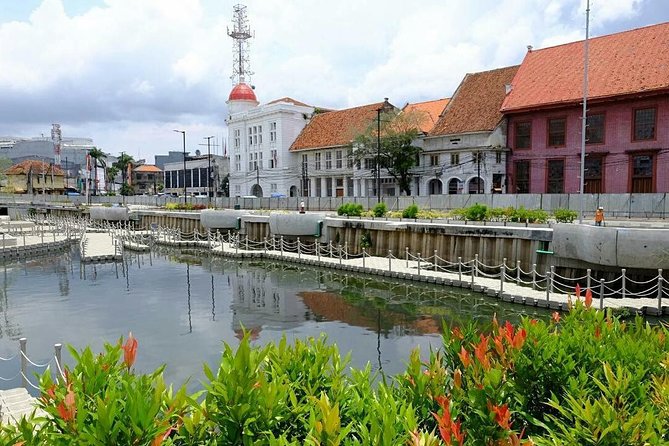 Halfday Trial of Old China town with FREE SNACK & SOUVENIR - Adding Jakarta’s harbor and shipyard