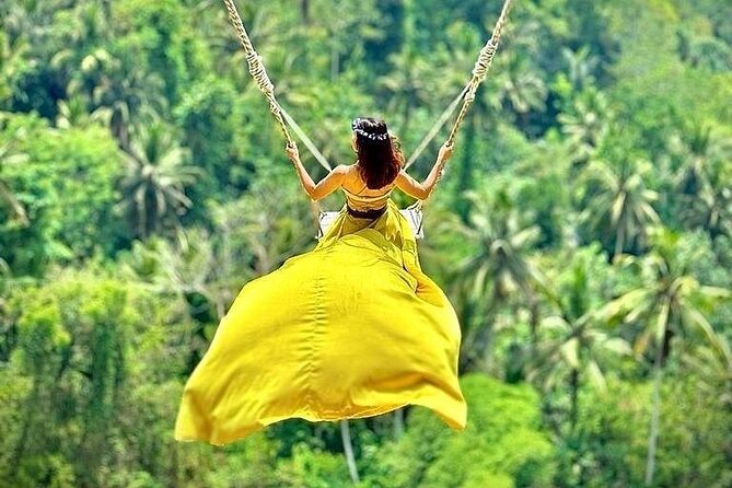 Hidden Ubud: Waterfalls & Sacred Temples - Tirta Empul and the meaning of holy water