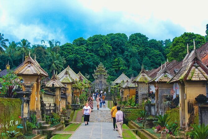 Highlight of Bali Tour - Gedung Arca and Bali Before the Resorts