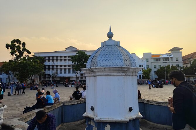 Highlights of Jakarta City : Half-Day Tour All around Jakarta - Fifi’s role and the value of local explanation