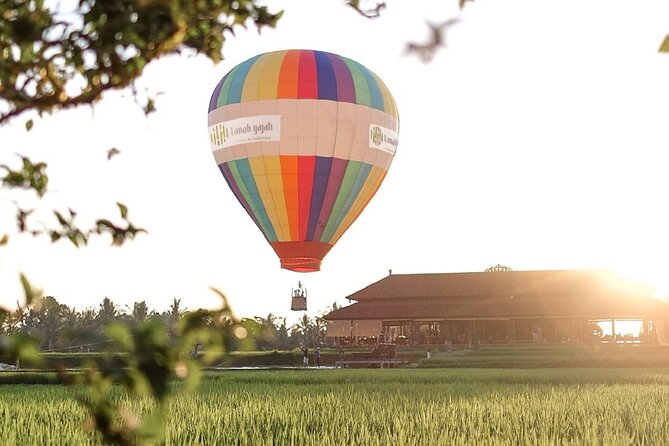 Hot Air Balloon Experience with Meals at Ubud - Sunrise pickup and the wait for suitable weather