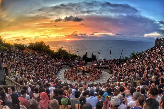 Incredible Uluwatu Temple Sunset & Kecak Fire Dance - The 40-minute Coffee Luwak pause