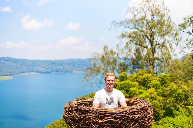Instagram Tour in Bali: The Most Beautiful Spots - Wanagiri Hidden Hills, swings and lake views