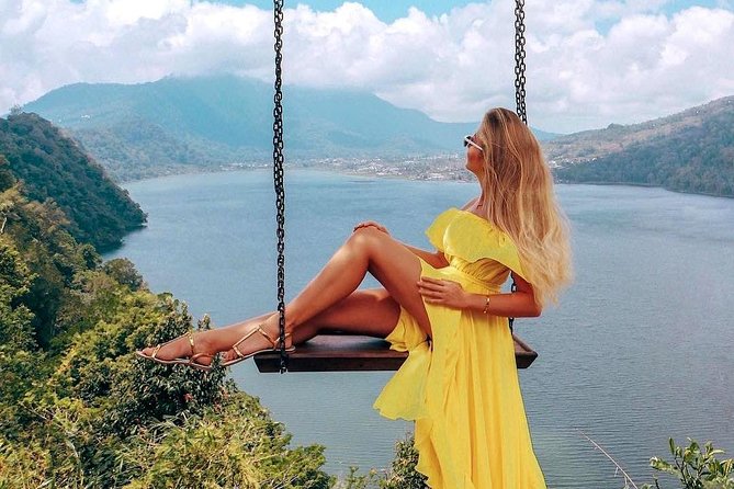 Instagram Tour in Bali: The Most Beautiful Spots - How to prepare for the waterfall and photo stops