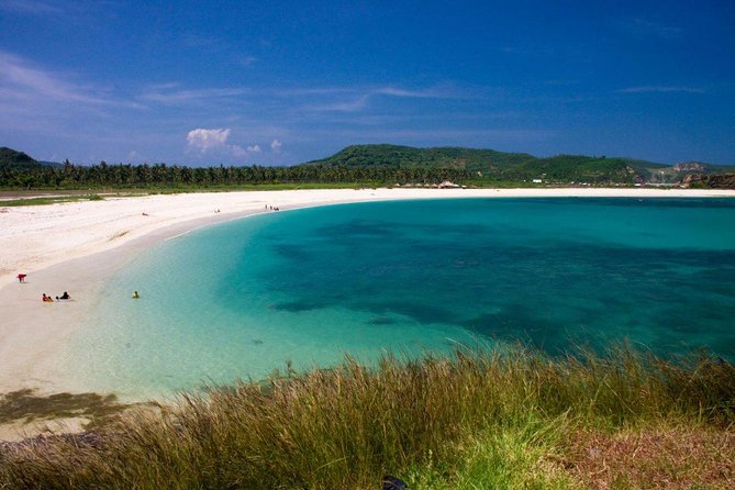 Instagramable Beach Hopping Trip - Selong Belanak is the gentle beach stop