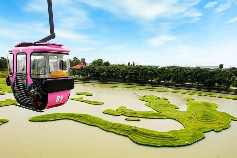 Jakarta: Cable Car Ride at Mini Indonesia Cultural Park - Seeing Taman Mini from above