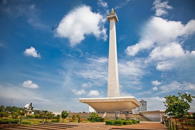 Jakarta Full-Day Highlights Tour with Transfer - Fatahillah Square and the old city