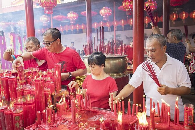 Jakarta Full-Day Highlights Tour with Transfer - Makutharama and the craft of wayang kulit