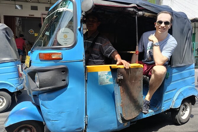 Jakarta Half-Day Sightseeing Tour To Modern City and Old Town - Makutharama Puppet Studio and the wayang tradition