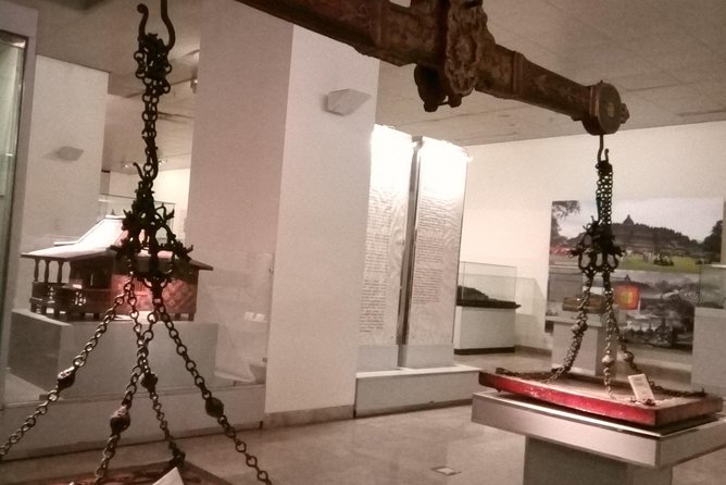 Jakarta Little Amsterdam Tour (RECOMMENDED) - The Mosque and Cathedral Replace the National Museum