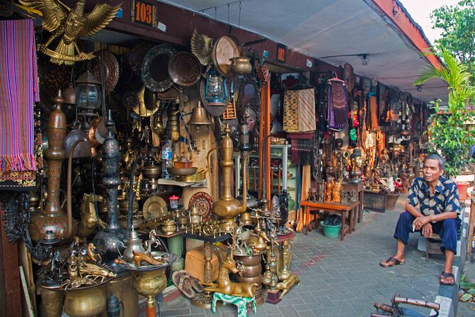 Jakarta: Miniature Park, National Museum & Traditional House Tour - Taman Mini: Indonesia in 26 traditional houses