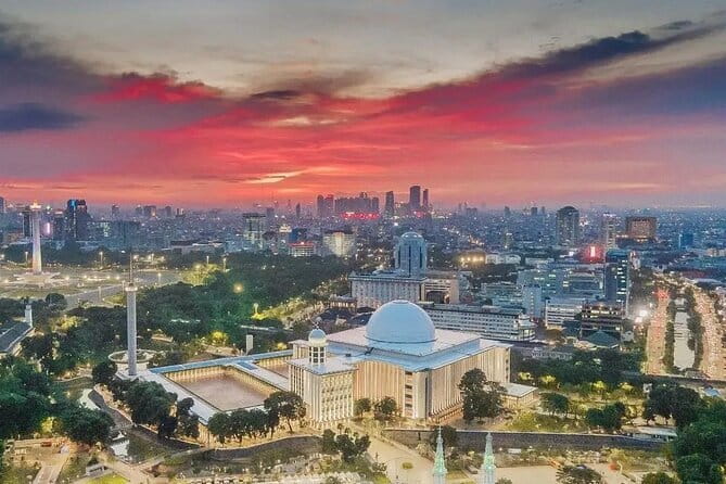 Jakarta Walking Tour with Public Transportation Visiting Sites - The pace, walking, and private format