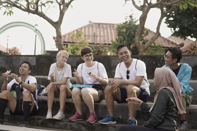 Jogja Hidden Gems - Cycling Tour - A Chinese Temple and Yogyakarta’s Mixed City Life