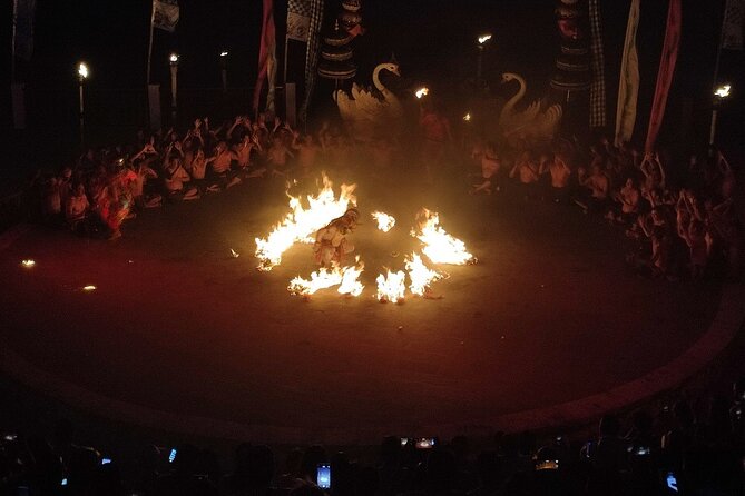 Kecak And Fire Dance At Melasti Beach With Jimbaran Dinner - The Jimbaran seafood dinner