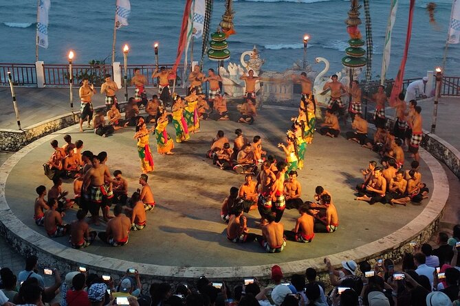 Kecak And Fire Dance At Melasti Beach With Jimbaran Dinner - Who will enjoy this evening most?