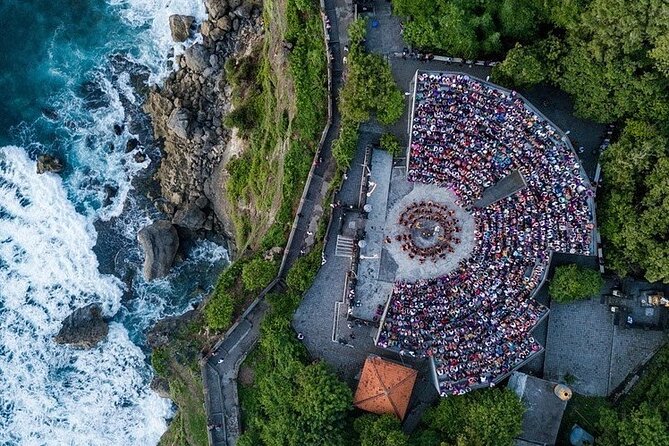 Kecak Fire Dance and Sunset at Uluwatu Temple All Inclusive - Keeping your glasses away from Uluwatu’s monkeys