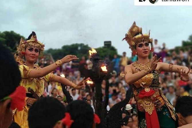Kecak fire dance and uluwatu temple tour - free wifi - Jimbaran Beach and the optional seafood dinner