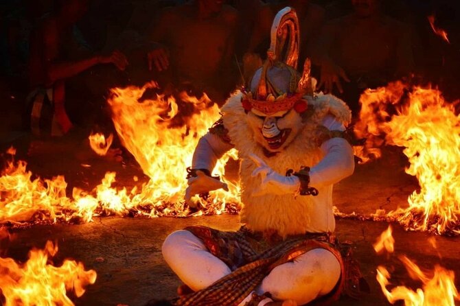 Kecak Fire Dance and Uluwatu Temple with Private Car Service - Who will get the most from this outing