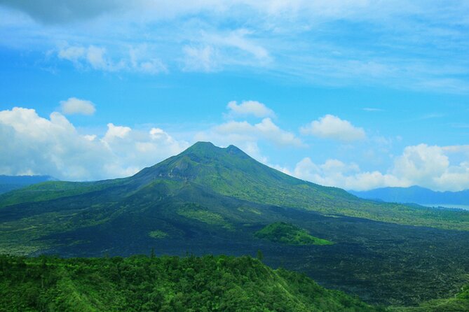 Kintamani Lake & Volcano Tour - Batubulan opens with the barong dance