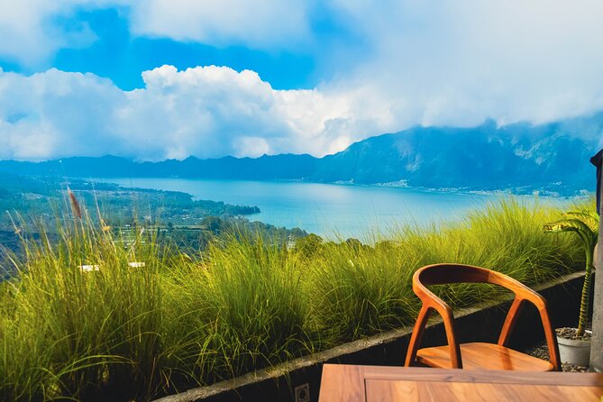 Kintamani Lake & Volcano Tour - Mas shows Bali’s woodcarving tradition
