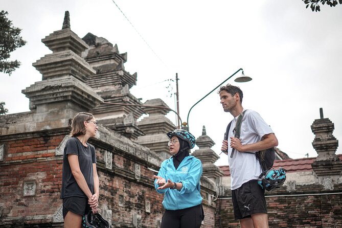 Kotagede Royal Route - Cycling Tour - Kota Gede makes sense on two wheels