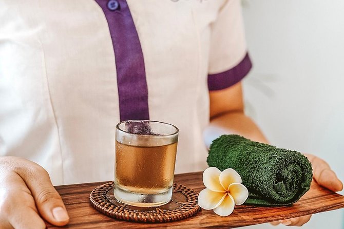 Kuta Bali Massage 90 Minutes with Transfer - Welcome drink and foot wash before the massage