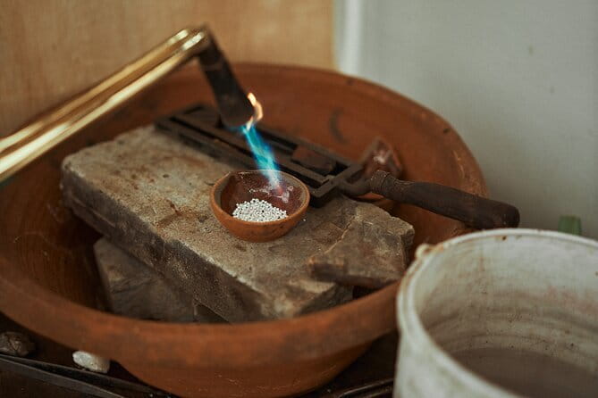 Kuta Bali Silver Jewelry Making Class Near Kuta Beach - Melting 925 sterling silver