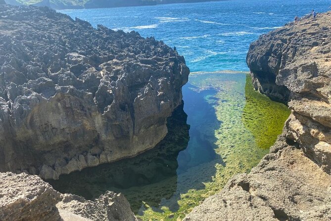 Legendary Scenic Spots Of Nusa Penida Private Guided Day Tour - The guide and language question
