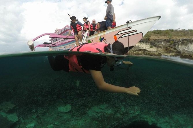 Lombok Pink Beach Boat Trip (Full Day + Snorkeling) - Gili Pasir, a sandbar shaped by the tide