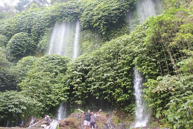 Lombok Private Tour Waterfall And Traditional Village Including Beach - Booking, weather, and cancellation details